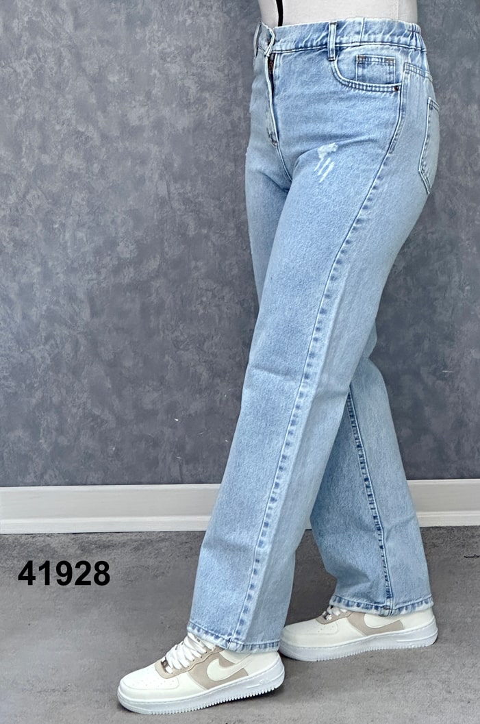 41928-min