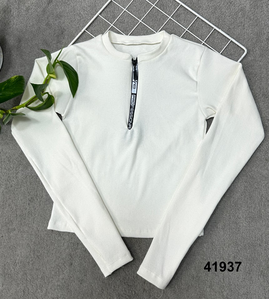 419370-min