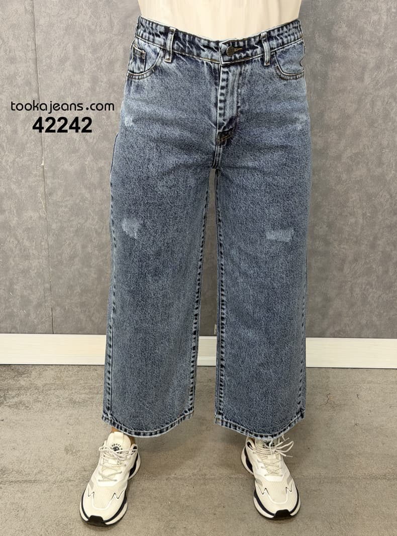 42242 (01)